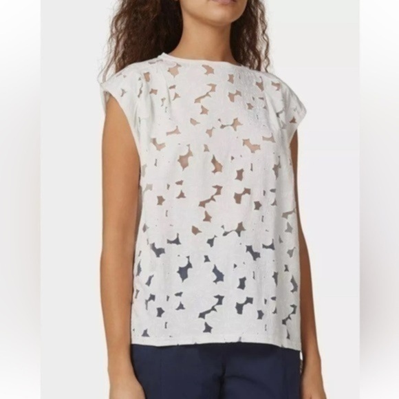 Ted Baker London Tops - TED BAKER Women Sleeveless Crew Neck
ERICAH Floral BURNOUT White Vest oversized